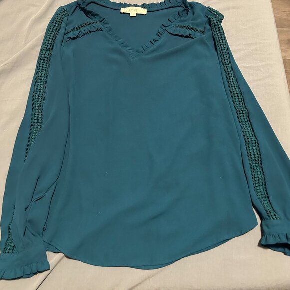 Embroidered Blouse - Picture 9 of 10